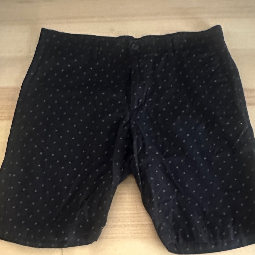 Ben Sherman Black Plaid Trim Shorts size 34